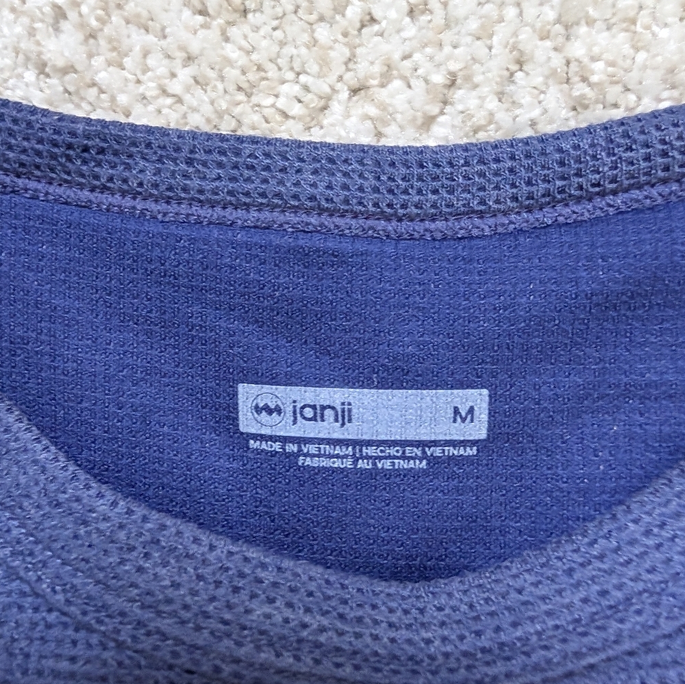 Janji Waffleloft Long Sleeve Crew Neck Top - NWT - Medium - Picture 2 of 4